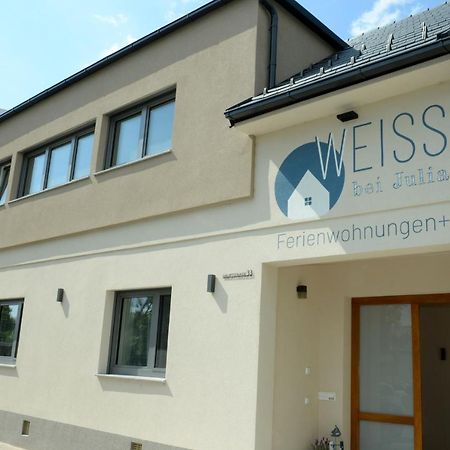 Haus Weiss Bei Julia Daire Sankt Andrä bei Frauenkirchen Dış mekan fotoğraf