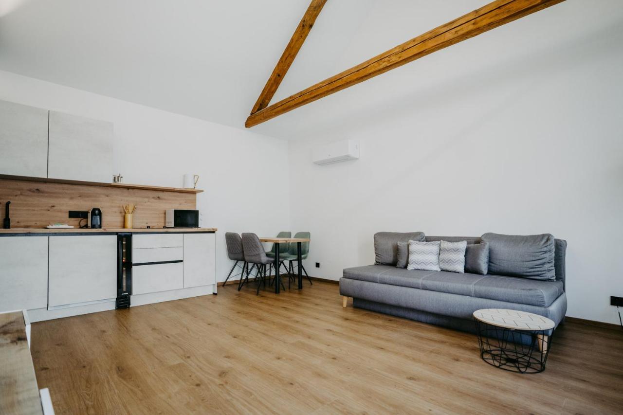 Haus Weiss Bei Julia Daire Sankt Andrä bei Frauenkirchen Dış mekan fotoğraf